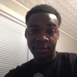 Meet your Posher, Devin